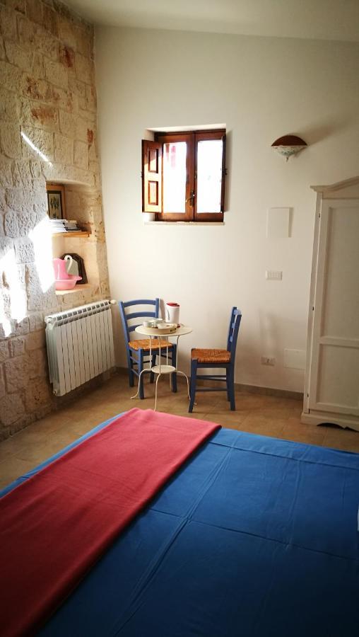 Le Radici Bed & Breakfast Монополи Екстериор снимка