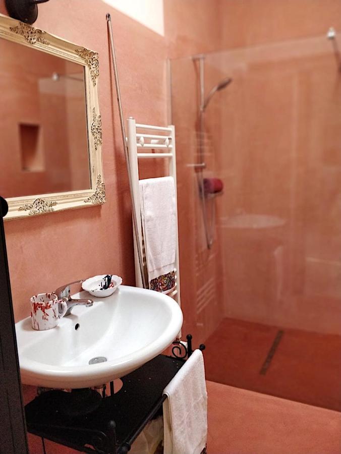 Le Radici Bed & Breakfast Монополи Екстериор снимка