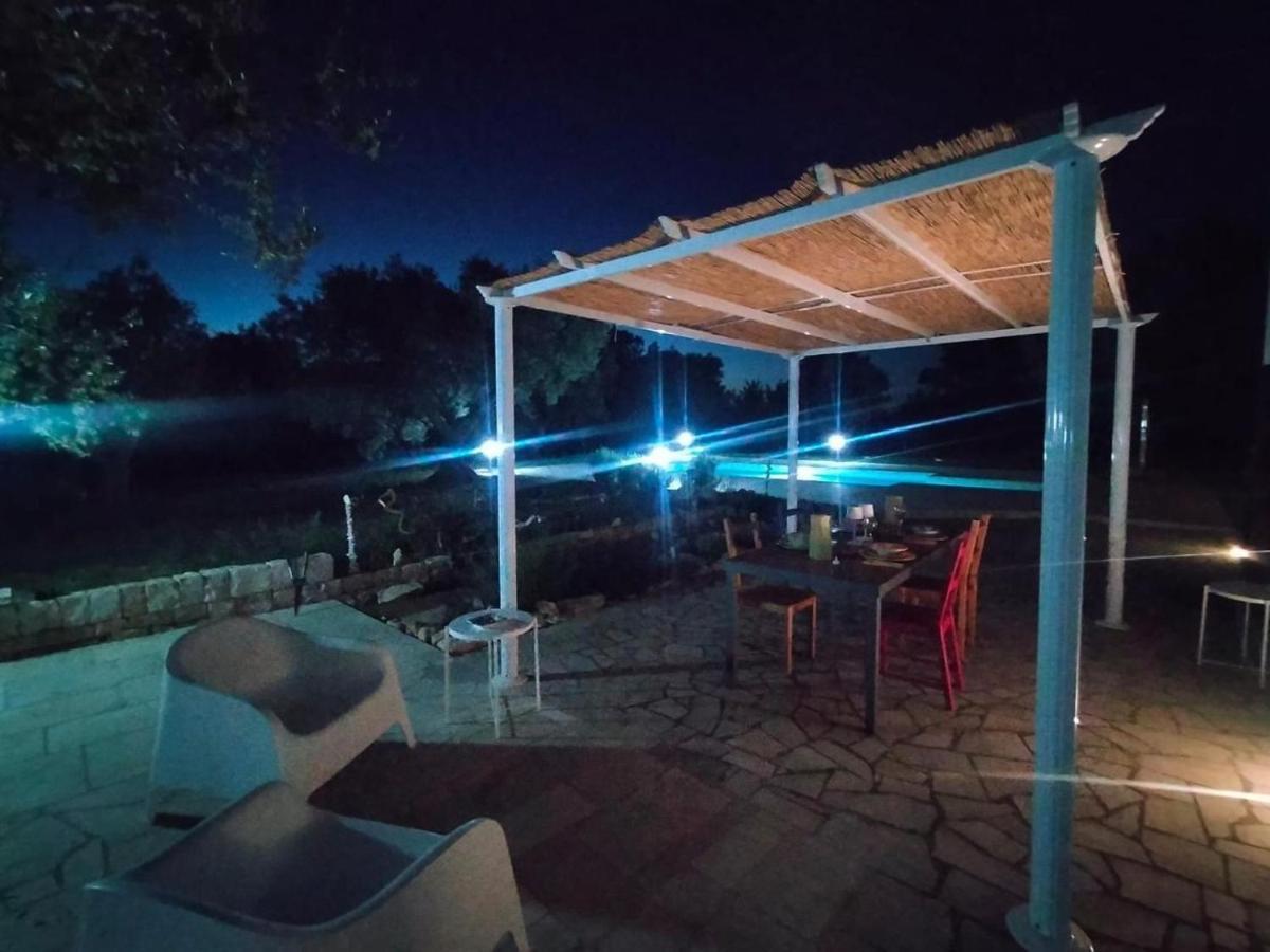 Le Radici Bed & Breakfast Монополи Екстериор снимка